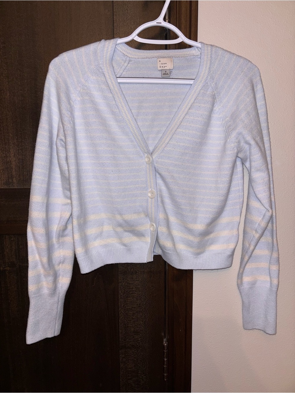 a new day Light Blue & White Striped V-Neck Cropped Cardigan